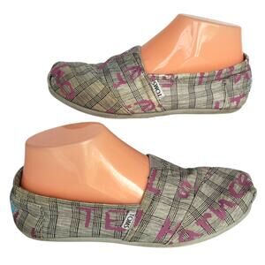 TOMS WMS Sz 7.5 Dare To Teach Vegan Slip-On Classic Graffiti Flats Pink Gray